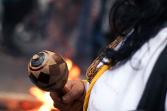 Protesto-indigena-no-centro-da-cidade-do-Rio-de-Janeiro-em-2021-durante-a-pandemia-com-o-objetivo-de-lutar-contra-o-Marco-Temporal-2